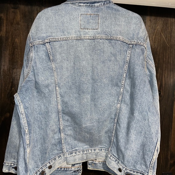 Levi’s Men Denim slightly Distressed Jacket! XXL - Picture 5 of 9